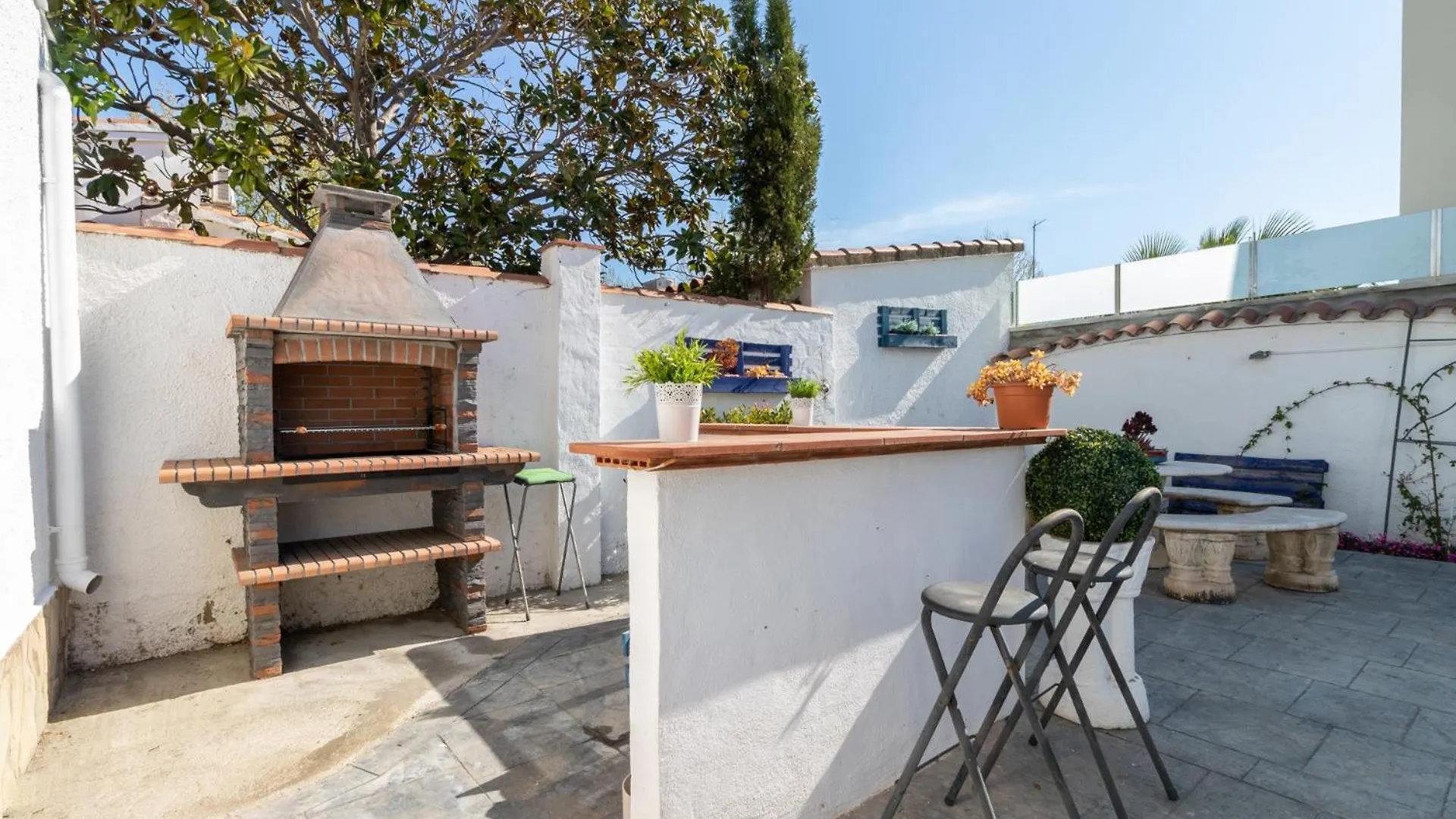 Villa Goldhome - Montgri - Piscina Climatizada Empuriabrava