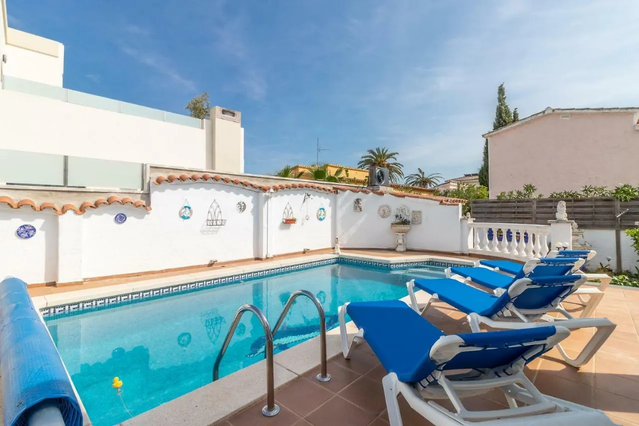 Goldhome - Montgri - Piscina Climatizada Empuriabrava Villa